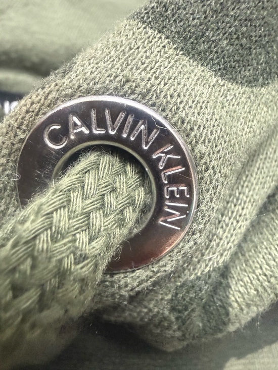 Calvin Klein Jeans Womens Plus Size 1X Olive Green Camo Hoodie Hooded Sweatshirt - Picture 5 of 7